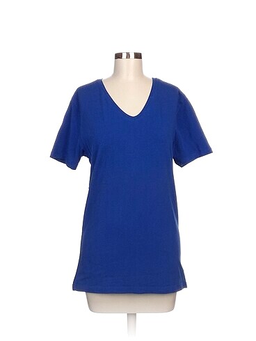 Zara T-shirt %70 İndirimli.