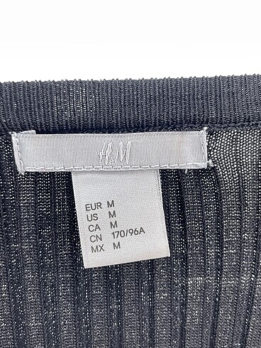 m Beden siyah Renk H&M Bluz %70 İndirimli.