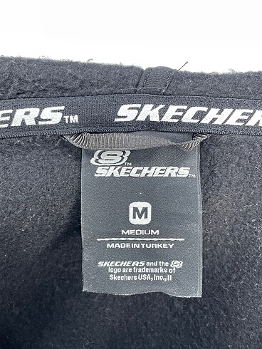 m Beden siyah Renk Skechers Ceket %70 İndirimli.