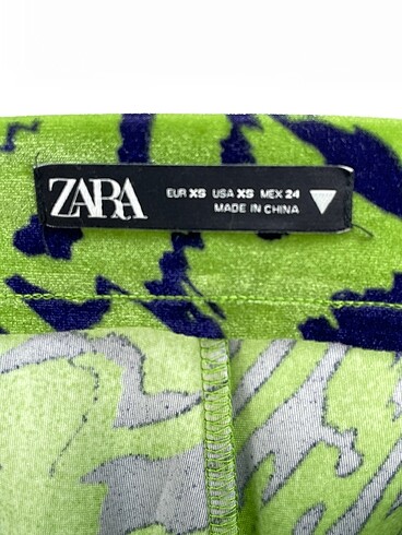 xs Beden çeşitli Renk Zara Düz Kesim %70 İndirimli.