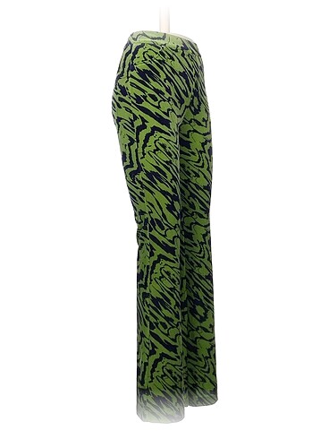 Zara Zara Düz Kesim %70 İndirimli.