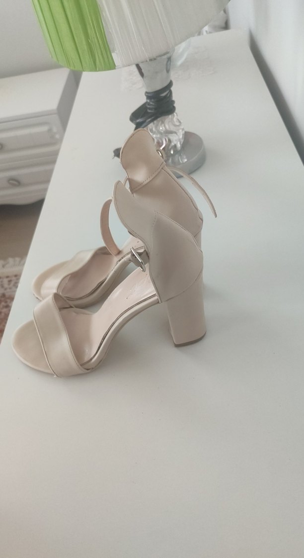 Diger Bej Stiletto Topuklu Kadın Abiye Ayakkabı - Görsel 2