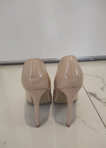 37 Beden ten rengi Renk Stiletto topluklu ayakkabı