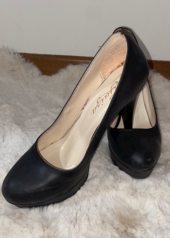 38 Beden Diger Siyah Deri Topuklu Kadın Stiletto