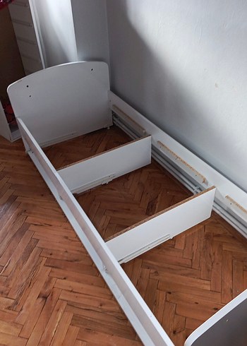 Beyaz Çocuk Yatağı Çerçevesi - Görsel 2