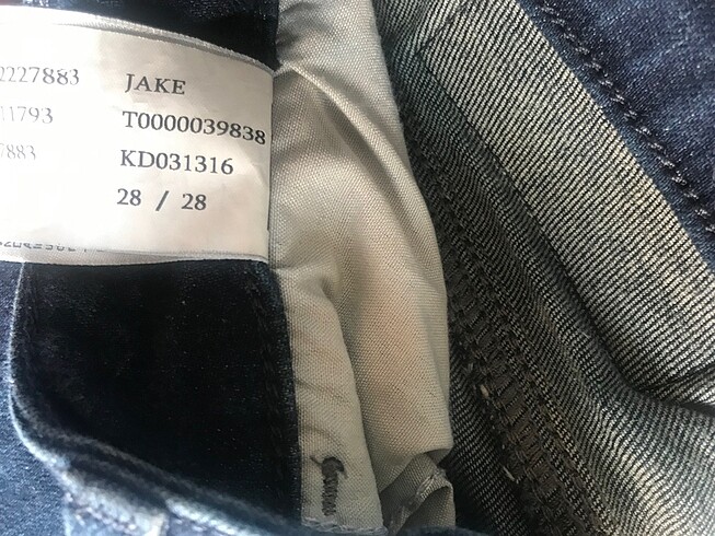 38 Beden Mavi Erkek kot pantolon 28/28