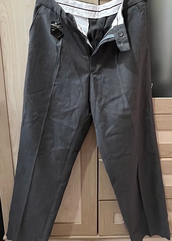 Gri pantolon