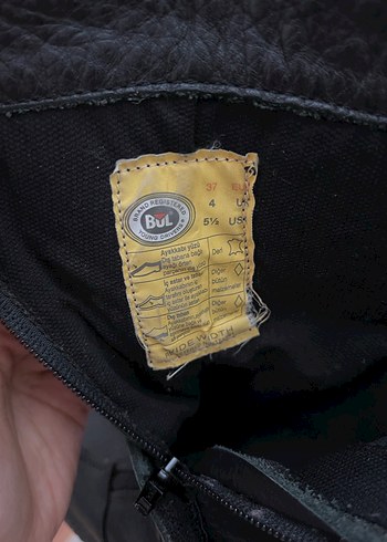 siyah bot - Görsel 5