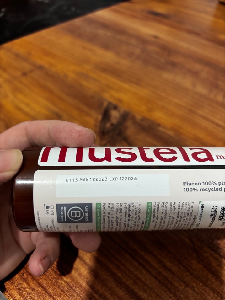 Mustela Essentiel Çok Amaçlı Bakım Losyonu çatlak oluşumu önleme - Görsel 3