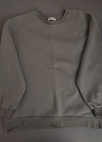 Defacto sweat