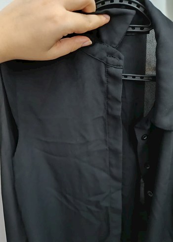 Siyah Düğmeli Kadın Gömlek - Görsel 3