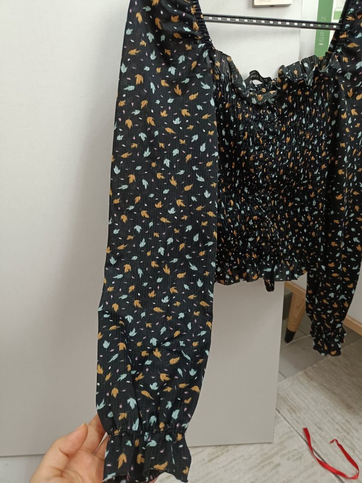 Desenli Siyah Kadın Midi Bluz - Görsel 4