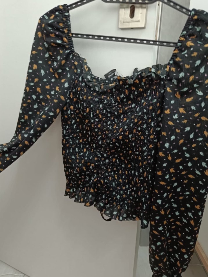 Desenli Siyah Kadın Midi Bluz - Görsel 3