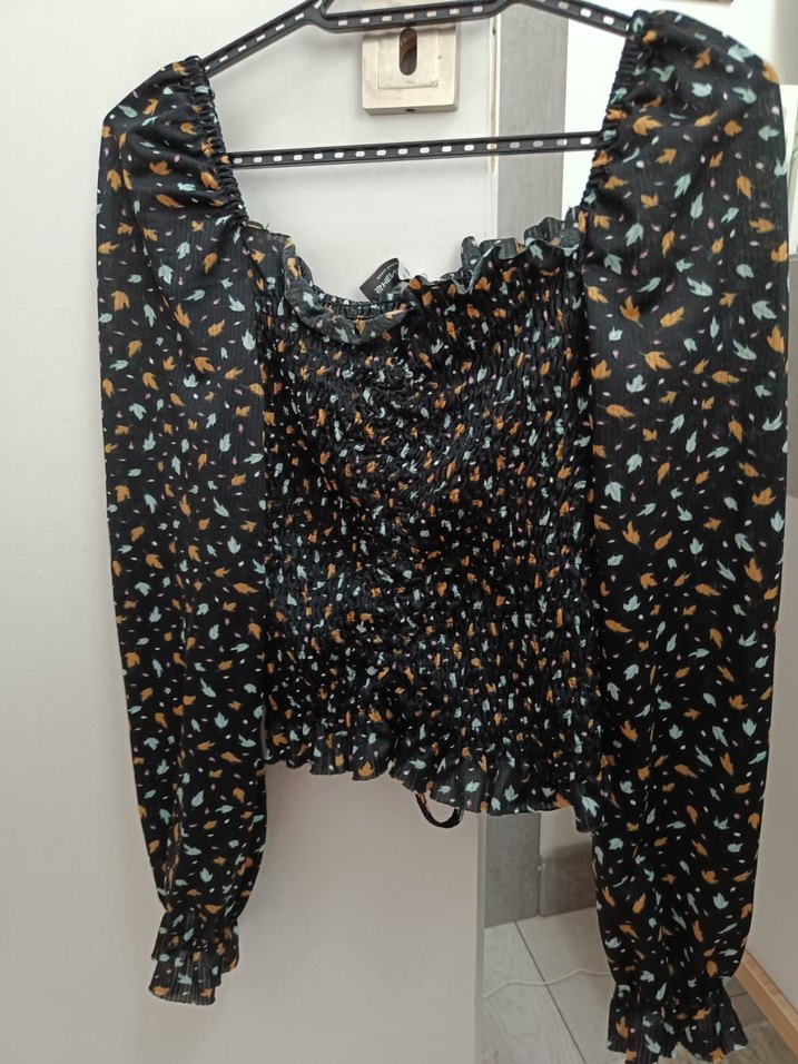 Desenli Siyah Kadın Midi Bluz - Görsel 2
