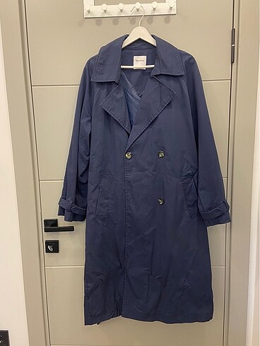 Bershka lacivert trençkot