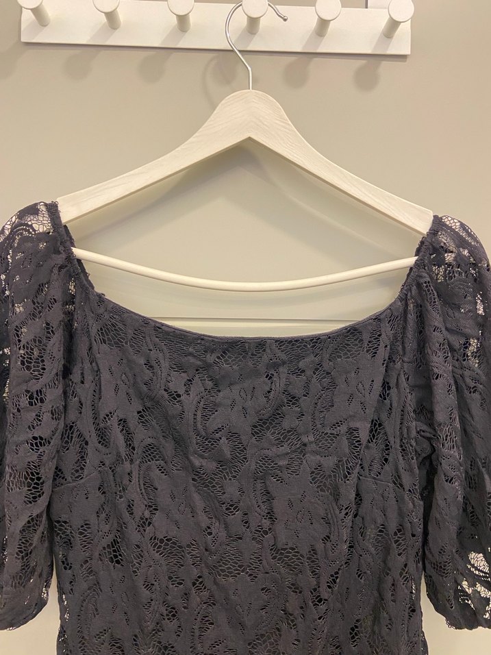 ADL Dantel Detaylı Siyah Midi Elbise - Görsel 4