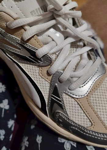 Beyaz Gri Bağcıklı Kadın Spor Ayakkabı - Görsel 3