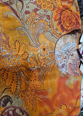 Çiçek Desenli Uzun Bohem Bluz - Görsel 2