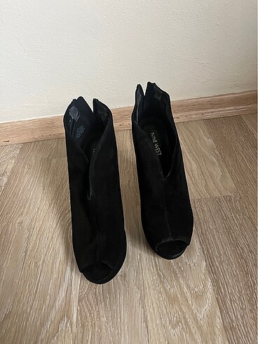 NINE WEST TOPUKLU AYAKKABI