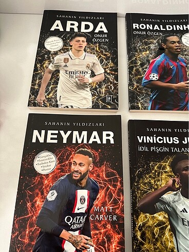  Beden Sahanın yıldızları futbolcu kitapları