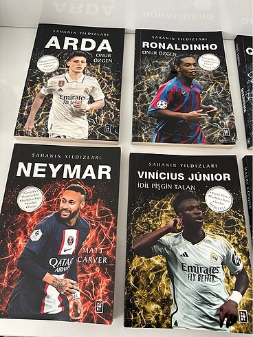  Beden Renk Sahanın yıldızları futbolcu kitapları