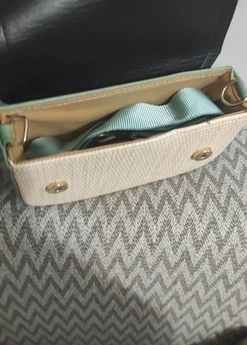 Bej Yeşil Kadın Bel Çantası - Görsel 3