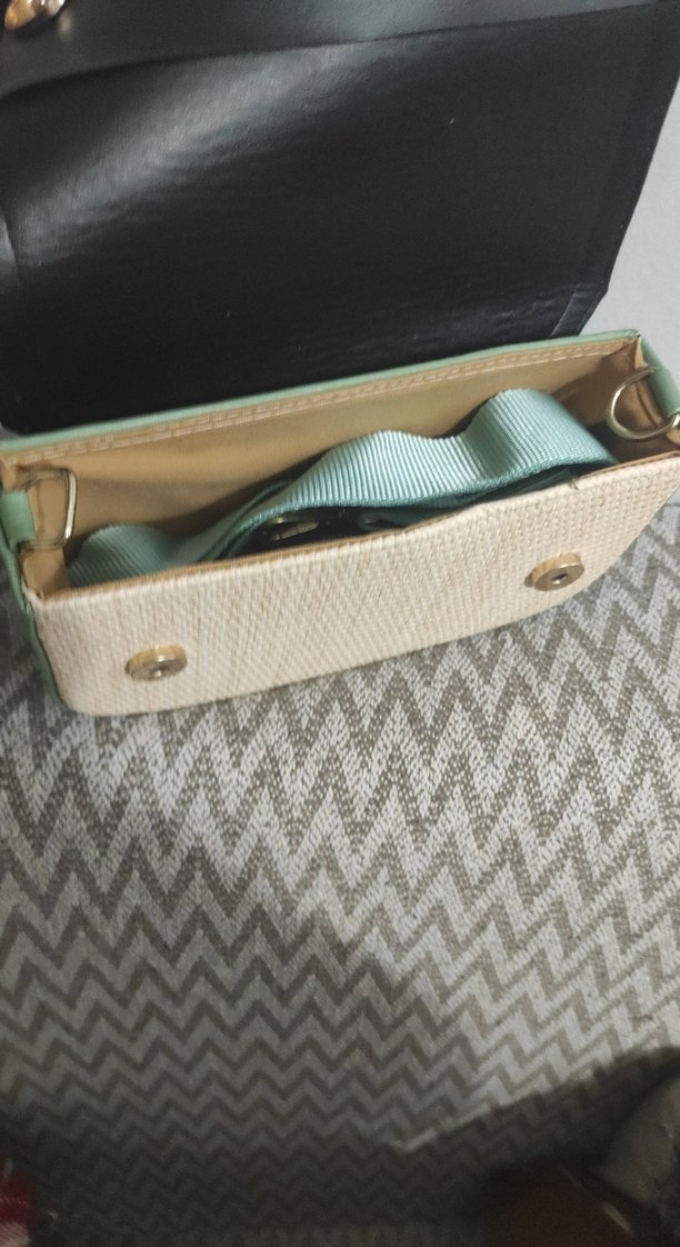 Bej Yeşil Kadın Bel Çantası - Görsel 3