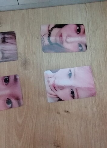 Önlü arkalı kpop fotokart