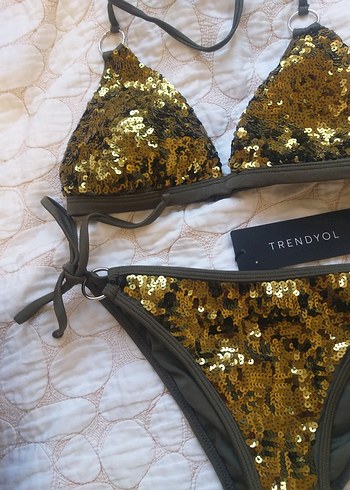 Altın Renkli Payetli Mini Bikini - Görsel 2