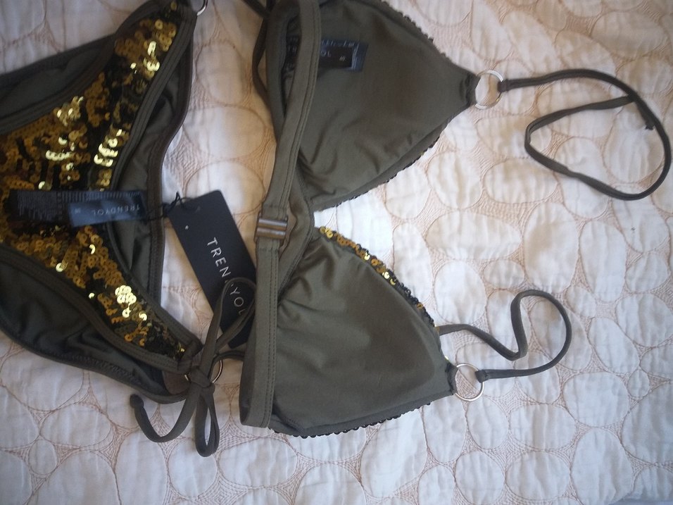 Altın Renkli Payetli Mini Bikini - Görsel 4