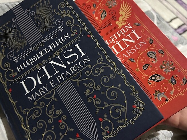 HIRSIZLARIN DANSI SERİSİ