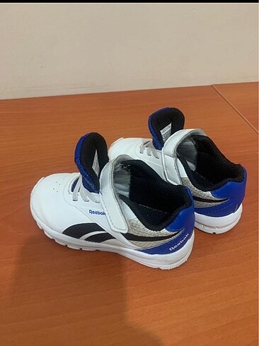21 Beden beyaz Renk Reebok bebek ayakkabı