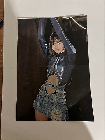 BLACKPİNK Lisa 1 adet Poster