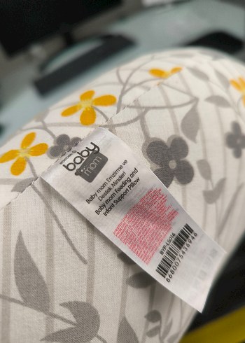 Baskılı Sarı Gri Emzirme ve Hamile Yastığı - Görsel 2