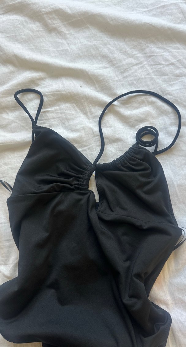 Siyah İnce Askılı Kadın Mayo - Görsel 2