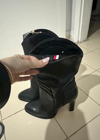 Tommy hilfiger hakiki deri - Görsel 2