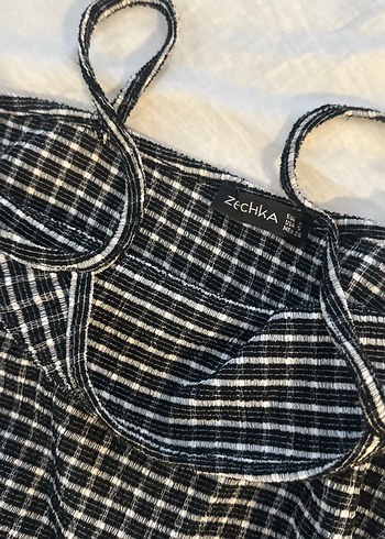 Kadın Siyah Kareli Keten Piliseli Askılı Tulum - Görsel 5