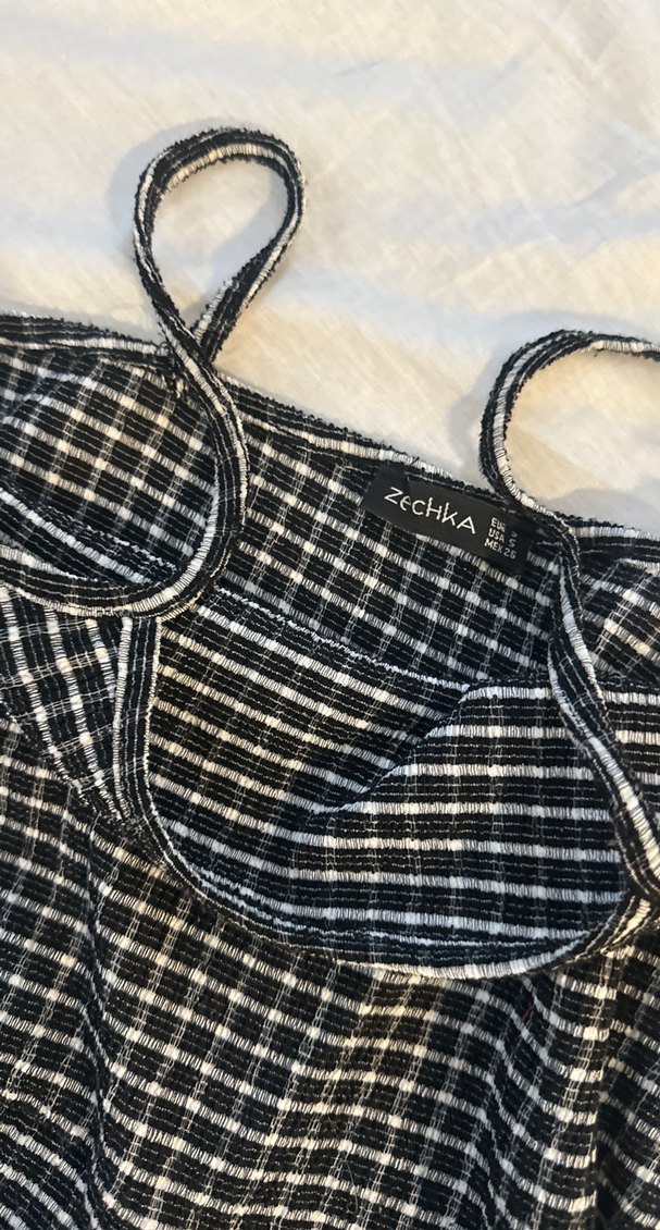 Kadın Siyah Kareli Keten Piliseli Askılı Tulum - Görsel 5