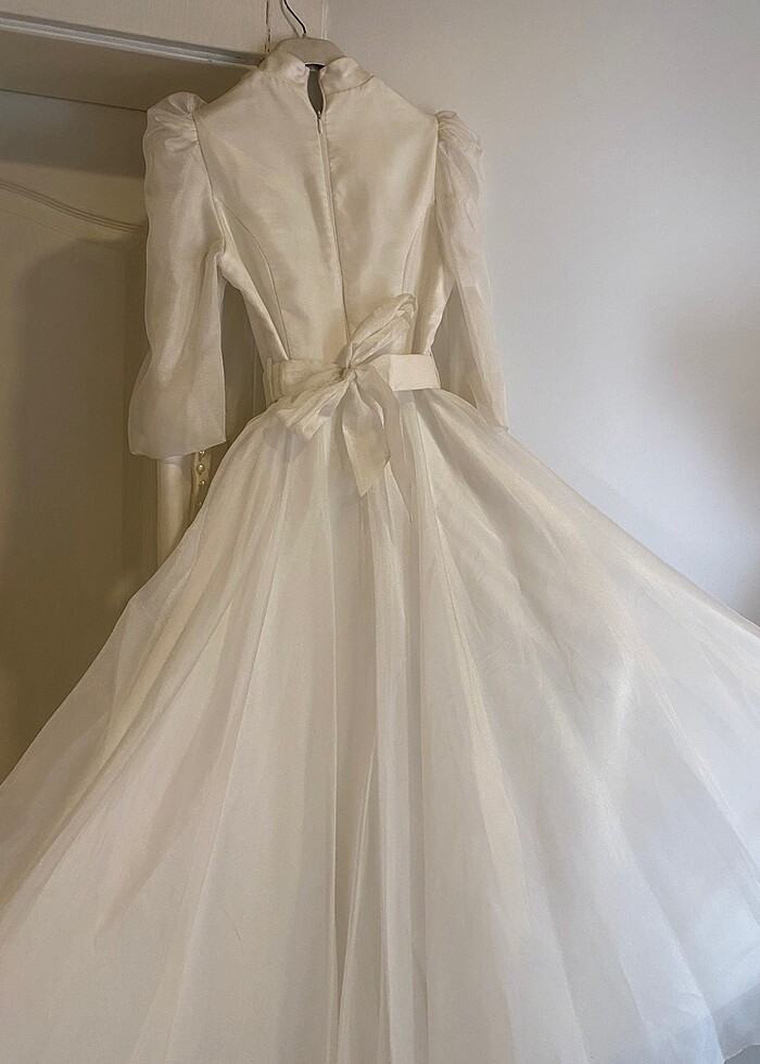 Zarif Tertemiz Tarlatansız Gelinlik - Görsel 4