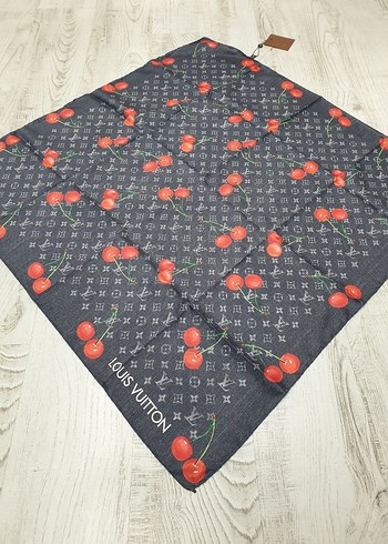 Mavi Kiraz Desenli Kadın LOUS VUTTON. eşarp - Görsel 3