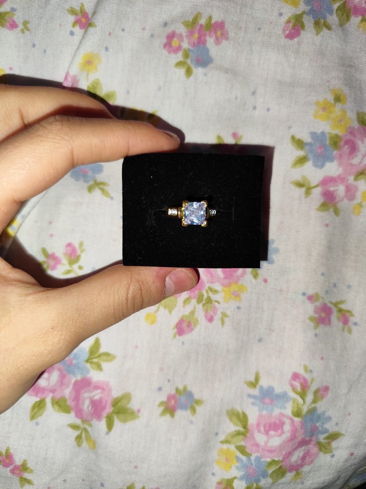 Tek taşlı ve zirkon taşlı yüzük - Görsel 3