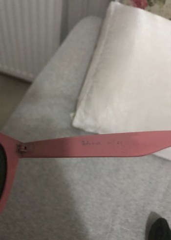 Rayban pembe güneş gözlüğü - Görsel 7