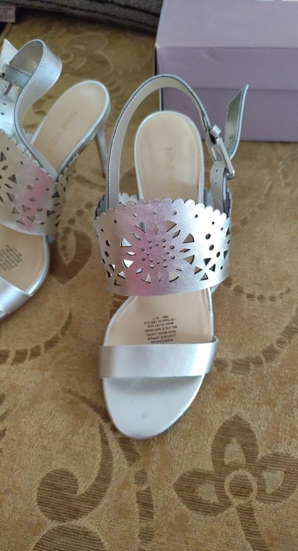 Nine West gümüş toka detayli topuklu - Görsel 2