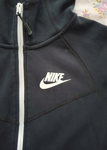 Nike Siyah Fermuarlı Kadın Sweatshirt - Görsel 3