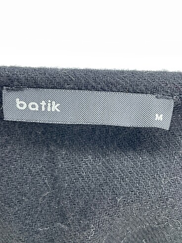 m Beden siyah Renk Batik Yelek %70 İndirimli.