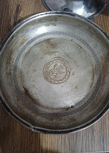 American Vintage Gumus Tonlu Vintage Metal Tabak