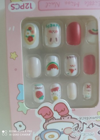 Diğer Pastel Pembe 12'li Tırnak Süsleri