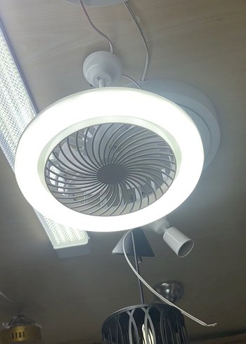 Beyaz Tavan Vantilatörü ve LED Işık CATA marka