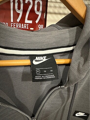 Nike nike hırka