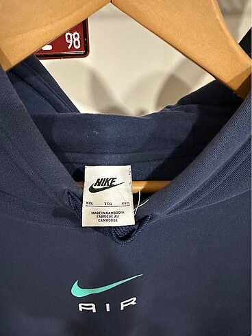 2xl Beden nike kapşonlu